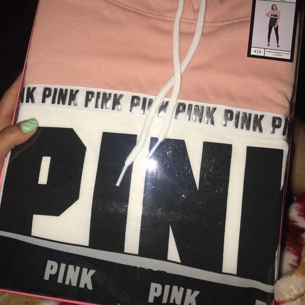 Pink set - Picture 2 of 2